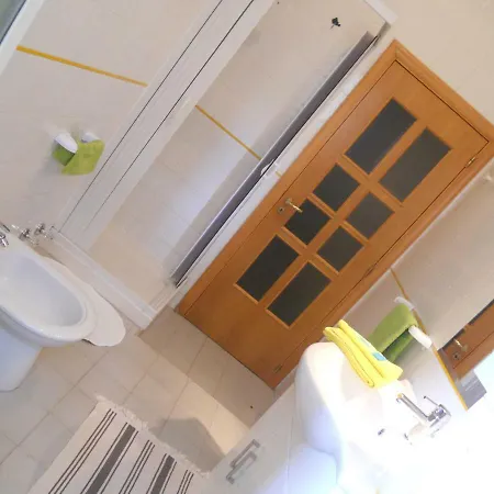 Giulia S House Alojamento de Acomodação e Pequeno-almoço Salerno